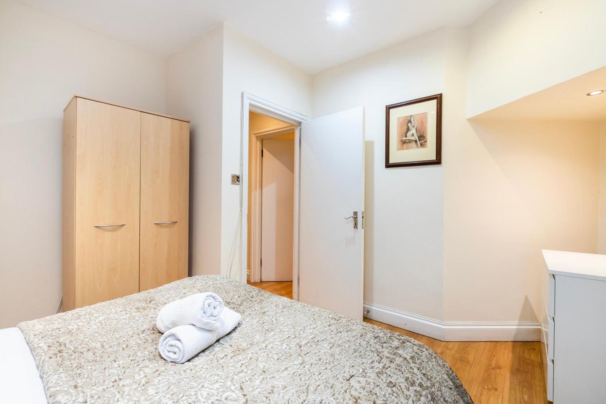 Hyde Park Rooms & Apartments Лондон Экстерьер фото