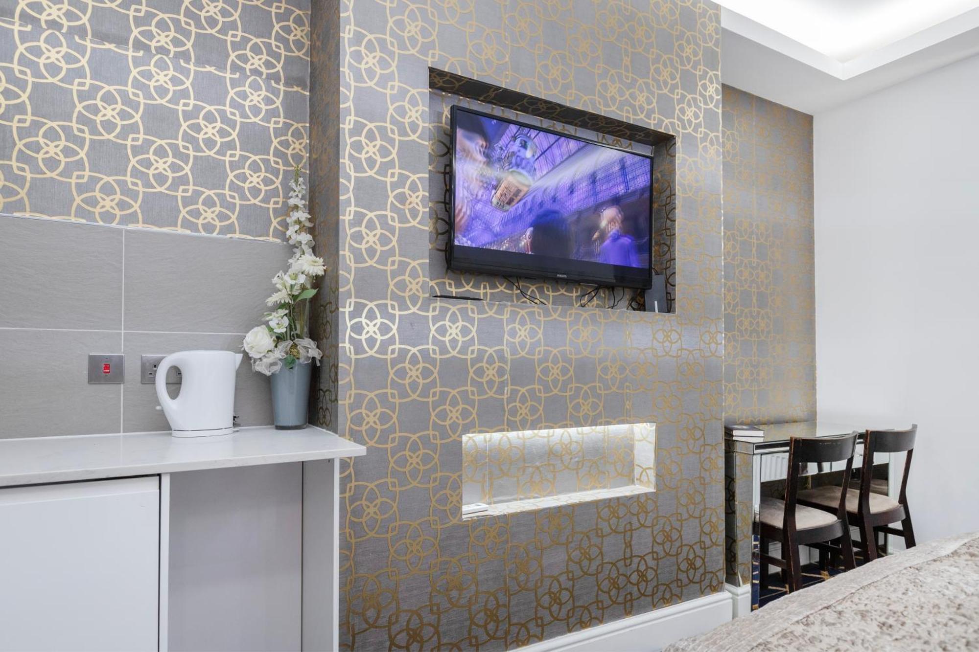 Hyde Park Rooms & Apartments Лондон Экстерьер фото