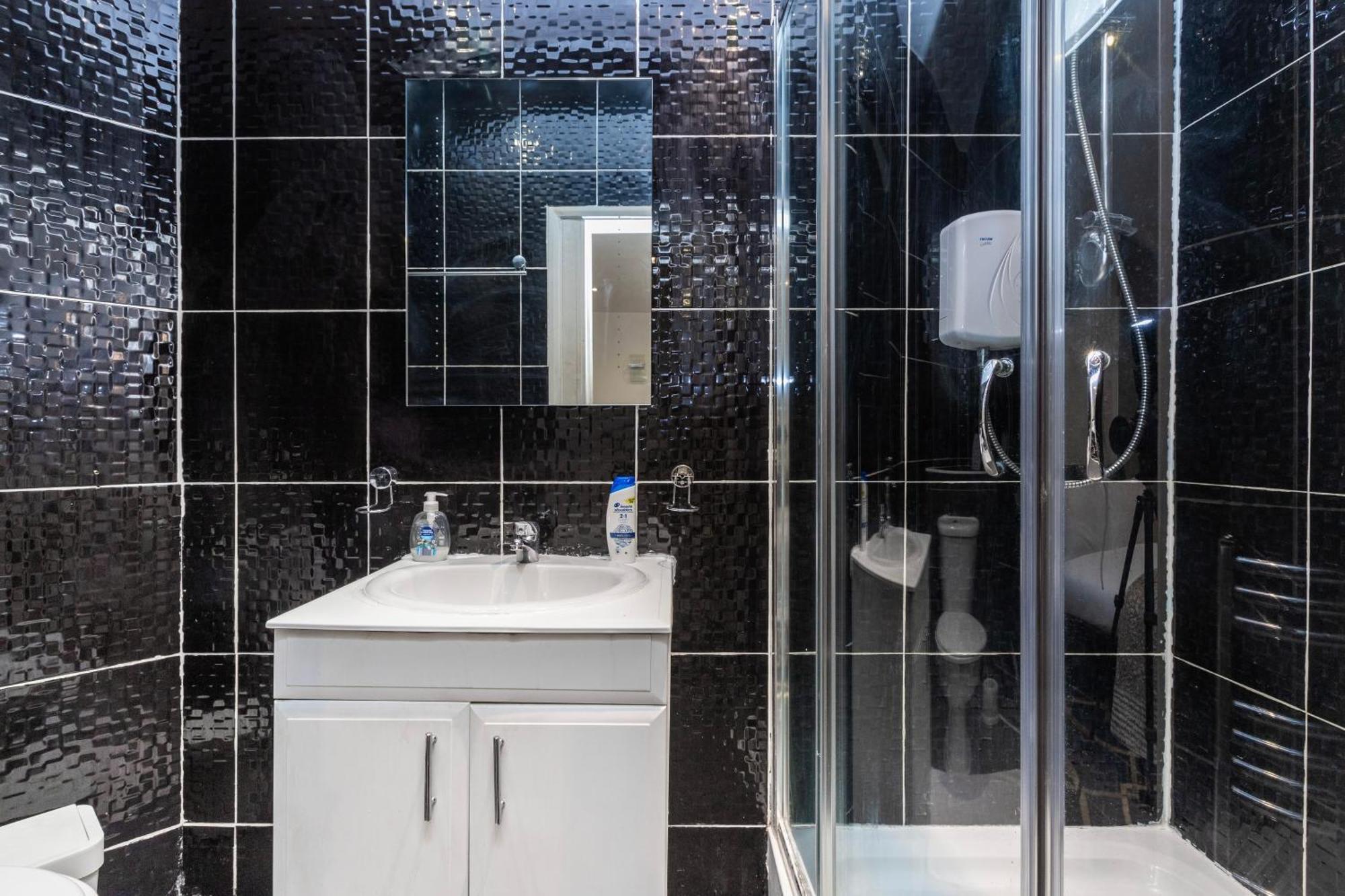 Hyde Park Rooms & Apartments Лондон Экстерьер фото