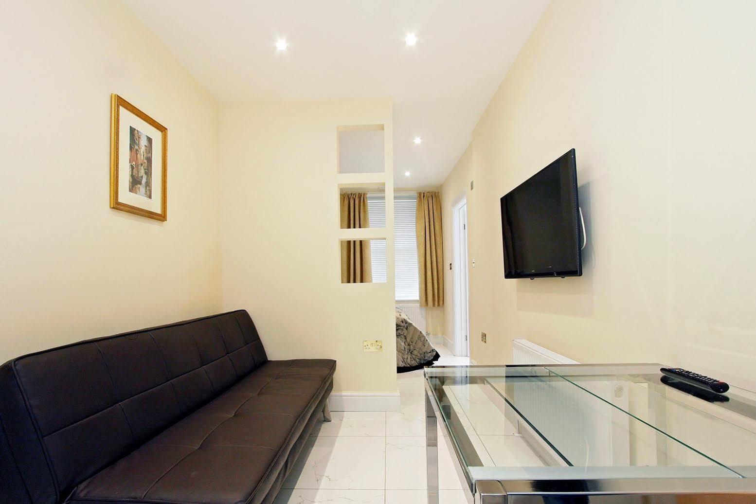 Hyde Park Rooms & Apartments Лондон Экстерьер фото